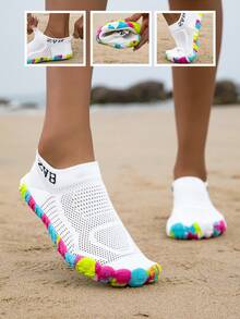 Couples Water Shoes Suitable For Barefoot Lovers, Soft-Soled Women's Beach Shoes For Swimming, Diving, Outdoor Quick-Drying Summer Sandals, Fishing Water Shoes, Anti-Slip Breathable Wading Shoes - White - View 2