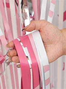 1/3件装粉白蝴蝶结主题塑料流苏彩带 - 1x2米长，耐用雨丝流苏，带有精致的蝴蝶结图案，非常适合生日、婚礼、迎婴派对等场合。 - 彩色 - 查看 6