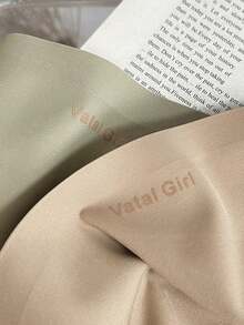 Bộ 7 chiếc quần lót nữ không đường may, thời trang - Chất liệu nylon pha mềm mại, thoáng khí, không đường may, phù hợp cho mọi mùa. - Nhiều màu - Xem 9