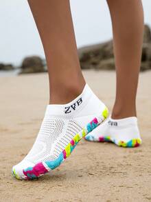 Couples Water Shoes Suitable For Barefoot Lovers, Soft-Soled Women's Beach Shoes For Swimming, Diving, Outdoor Quick-Drying Summer Sandals, Fishing Water Shoes, Anti-Slip Breathable Wading Shoes - White - View 5