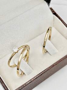 Pair Of 2mm Straight Wedding Bands Plus Solitaire Ring In Gold-Plated Stainless Steel For Weddings/Dating/Engagements/Commitments - Vàng - Xem 6