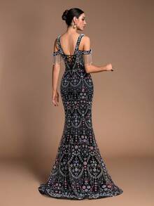 GIFORU 2026 奢华珍珠刺绣美人鱼晚礼服 - 精致手工缝制珍珠方领长款连衣裙，撞色网纱鱼尾裙摆，优雅正式礼服，适合毕业舞会、婚礼宾客、正式晚宴及春季派对等场合。 - 黑色 - 查看 8