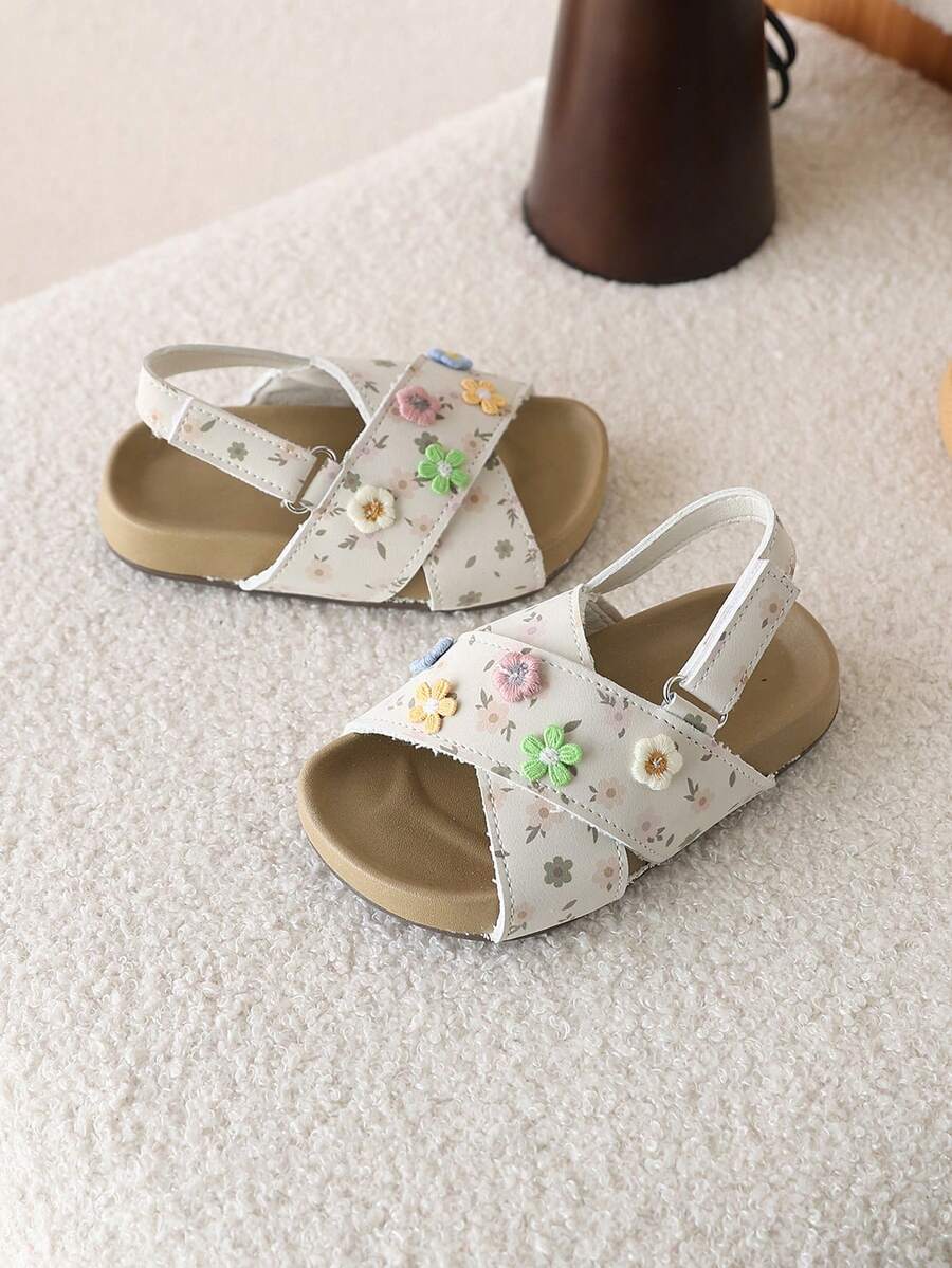 1 Pair Summer Girls Soft Bottom Beach Sandals, Outdoor Children Shoes, New Style Girls Sandals - Beige - View 1