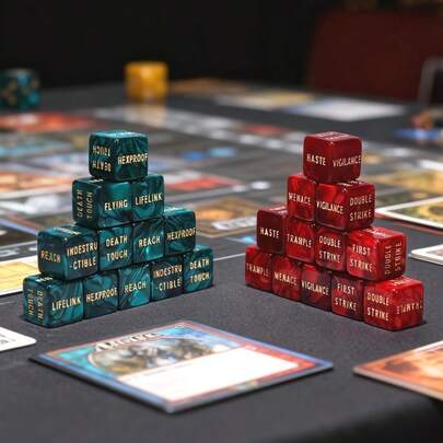 24颗MTG骰子，能力关键词（绿色和红色），D6骰子套装，适用于万智牌配件，兼容MTG、TCG、卡牌游戏配件。