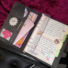 Wonderpool Cuaderno de Piel Recargable Diario Espiral Carpeta - Papel Punteado A5 y Bolsillos Interiores para Viaje, Trabajo y Organizador Personal (Gris, A5) - gris - Ver 7