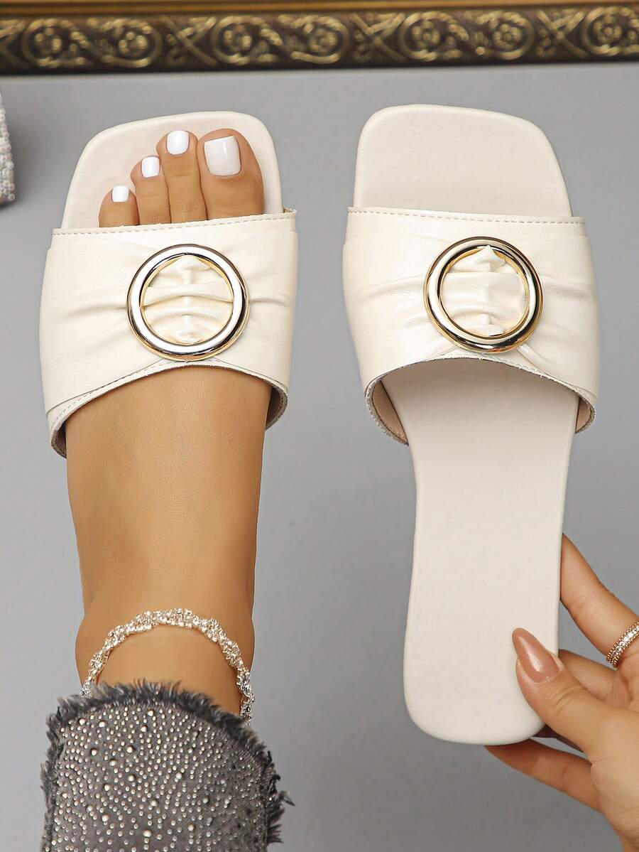 Plus Size 35-43 Summer New Fashion Versatile Slide Sandals, Square Toe Beige Flat Slip-On Silver Open Toe Comfortable Breathable Daily Outdoor Black Beach Slippers - Beige PU - View 1