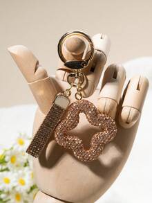 1pc Rhinestone Clover Keychain, Bag Charm Mini Fashionable Backpack Pendant Accessory, Suitable For Backpack Decoration