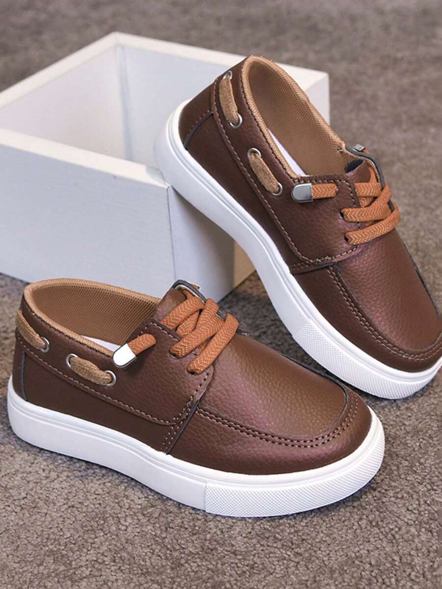 1 Pair Kids PU Upper Solid Color Breathable Flat Non-Slip Sports Shoes Versatile Fashion Casual Running Shoes Spring Autumn - Brown - View 1