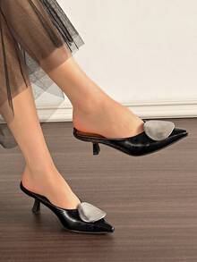 Giày cao gót mũi nhọn có khóa kim loại dành cho nữ. - màu đen - Xem 3