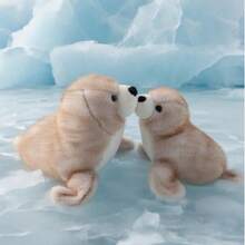 1个可爱毛绒海豹玩偶，柔软舒适，可作抱枕装饰，适用于房间、沙发、儿童房，也适合作为生日、情人节、母亲节礼物。 - 彩色 - 查看 8