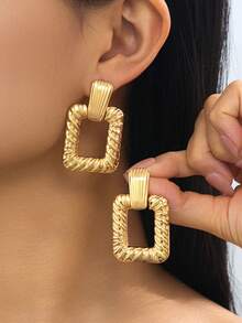 1 Pair Handmade Classic Versatile Gold Textured Hollow Geometric Pendant Earrings, Women Jewelry - Yellow Gold - View 1