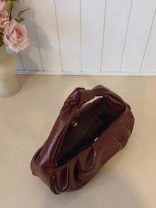 Fashionable Burgundy Cloud-Shaped Handbag, Stylish And Versatile For Commuting - Burgundy - View 8