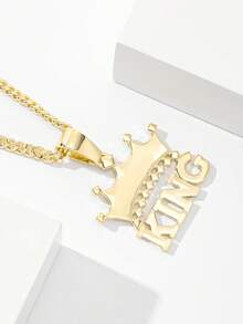 1件经典欧美风格铜质嘻哈之王限量版吊坠项链，适合作为圣诞节、感恩节、万圣节、母亲节、情人节、送给朋友、圣餐礼、日常佩戴、祈祷的礼物。