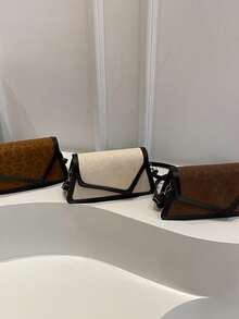 This Fashionable Color-Block Leopard Print Flap Zipper Shoulder Bag Features A Retro-Minimalist Design, Making It An Ideal Choice For Everyday Use. - Black and White - View 7