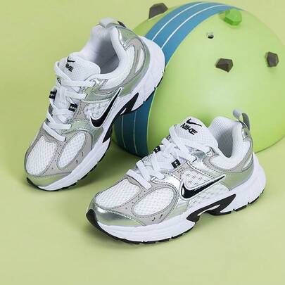 Nike Kids' V5 RNR Sports Shoes, Training Running Shoes