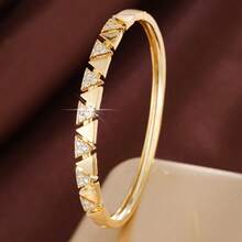 1pc Geometric Triangle Arrangement Design Artificial Gem Women Fashion Bracelet