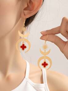 1 Pair Unique Fashion Elegant Sweet Moon Pendant & Four-Leaf Clover Charm Earrings For Women - Multicolor - View 5