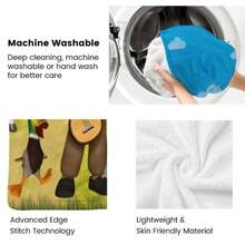 The La Granja De Zenon Michael Throw Blanket Gifts For Fans Lover Girls Boys Women Present Hoodie Him Bed - Phong cách hình ảnh chính - Xem 7