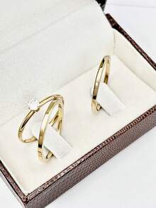 Pair Of 2mm Straight Wedding Bands Plus Solitaire Ring In Gold-Plated Stainless Steel For Weddings/Dating/Engagements/Commitments - Vàng - Xem 5