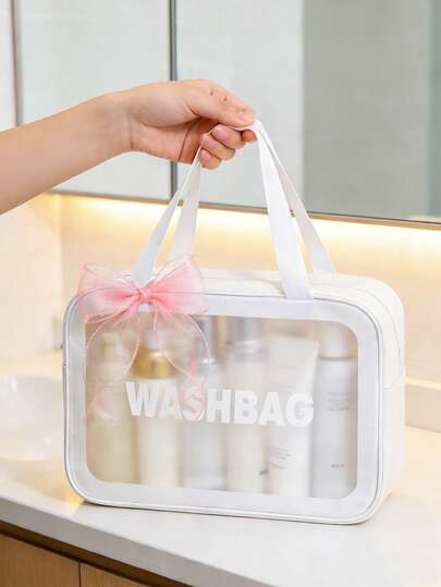 1件装伴娘礼物，新娘化妆包，防水PVC大容量洗漱包，新娘礼物，旅行收纳包，适合单身派对、婚礼、新娘送礼会、返校季、单身派对婚礼回礼、情人节礼物、新娘派对礼品袋，是女士婚礼、派对和节日礼物的完美之选。钱包式设计，适合女士，非常适合夏季、度假和海滩，也可作为圣诞礼物袋使用。送给女孩的完美礼物，透明便携设计，双提手。