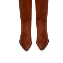 GOTHICTOR Women's Brown Knee High Boots Kitten Heel Stiletto Pointed Toe Faux Suede Long Boots Side Zipper Chic Low Heel Tall Boots - 棕色 - 查看 3