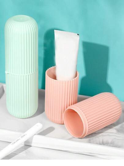 1 Set Portable Travel Toothbrush Case, Includes Covered Rinse Cup, Toothpaste And Toothbrush Storage Box, Rinse Cup, Random Color Toothbrush Cup Rope, Makeup Brush Storage Box, Travel Wash Cup, Couples Portable Toothbrush, Travel Supplies, Bathroom Decor, Bathroom Accessories, Storage & Organization