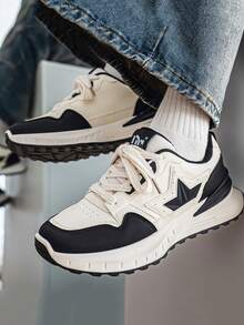 男士新款厚底加厚运动鞋，时尚百搭青年低帮休闲运动鞋，春秋季 - 米黑 - 查看 5