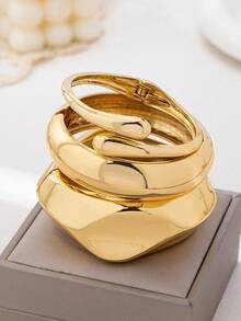 3pcs/Set Minimalist Geometric Asymmetrical Teardrop Thick Textured Gold-Tone Bangle Bracelet Set, Suitable For Women, Chunky Smooth Matte Heavy Metal & Zinc Alloy Material - Yellow Gold - View 3
