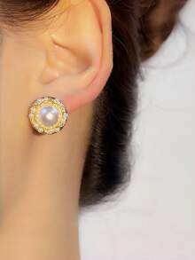 5对时尚几何仿珍珠耳钉，复古简约蝴蝶结花朵耳环套装，适合女性日常及节日佩戴