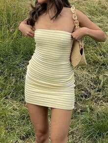 Vaiaye 女士纯色条纹质感浪漫优雅无肩带修身短裙，无袖露背性感沙滩度假半身裙，适合婚礼、派对、音乐会、锐舞派对等场合，夏季女装。 - 黃色 - 查看 8
