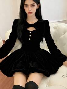 فستان سهرة من قطعتين مكون من فستان أسود مخملي ذو حمالات رفيعة مع شال قصير طويل الأكمام، مناسب لفصلي الخريف والشتاء، مناسب لارتداء في رأس السنة، الاستضافة، والعروض المسرحية - متعدد الألوان - مشاهدة 8