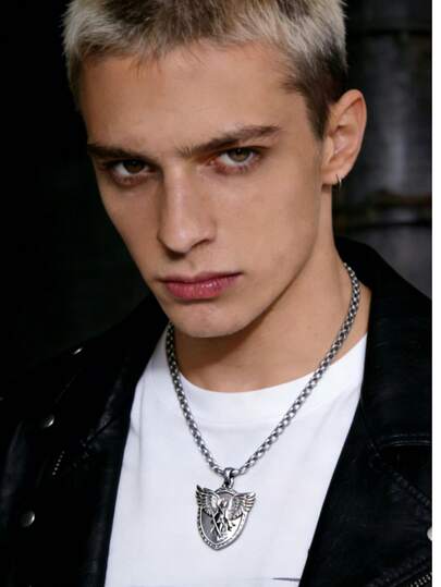 Mặt dây chuyền hình khiên cổ điển bằng thép không gỉ dành cho nam giới của Thánh Michael, dây chuyền thiên thần bằng thép titan kiểu Châu Âu & Mỹ.