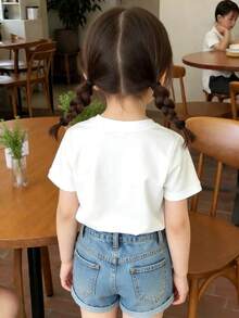 This Disney Minnie Mouse Graphic Print Crewneck T-Shirt Is Perfect For Boys And Girls To Wear To Holiday Parties, Family Gatherings, Outdoor Activities, Travel, And As A Gift For Children Visiting Disneyland. - trắng - Xem 2