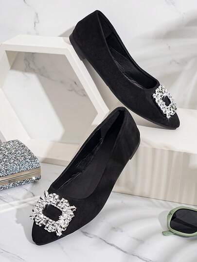 2026 Upgraded Black Velvet Pointed Toe Slightly Small Size Women's Mary Jane Flat Shoes, With Pure Metal And Crystal Decorations, Versatile And Fashionable Simple Low-Top Work Shoes, Pure Black With 1CM Heel, Comfortable Flat Bottom Versatile Style, Suitable For Dates, Halloween, King's Day, Graduation Season, Parties, Comfortable Classic Versatile, And Double 12 Shocking Low Price! High-End Quality!