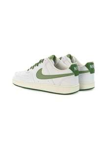 Nike Giày thể thao nam Court Vision màu TRẮNG/XANH LÁ CÂY-HỌA TIẾT CÂY-MÀU SAIL FJ5480-100 - TRẮNG/XANH LÁ CÂY - ĐƯỜNG CÂY - CÁNH BUỒM - Xem 2
