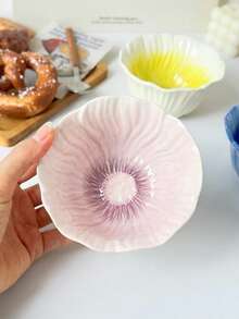 1pc Ins Style Petal Pattern Ceramic Bowl, Household Creative Gradient Flower Salad Bowl, Internet-Famous High-Value Breakfast Bowl And Dessert Bowl, Colorful Fruit Bowl, - Multicolor - View 2