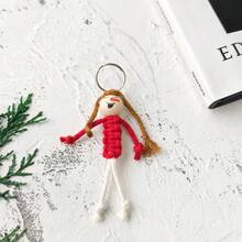 Breloc manual cu omuleț de chibrit din mărgele de lemn țesute - adorabil pandantiv pentru geantă și ornament pentru brad de Crăciun - decor perfect pentru sărbători - roșu - Vizualizare 6