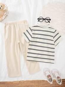 2pcs/Set Boys' Summer Fashion Commuter Business Casual Striped Short Sleeve Shirt With Bear Patch And Beige Straight Leg Pants - Apricot - View 2