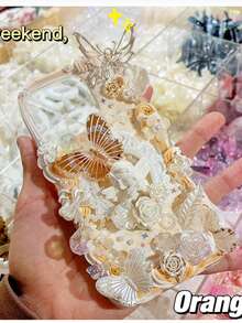 Resin Mixed Rose Butterfly Love Moon Shape, DIY Cream Gel Phone Case Material Package Accessories Resin Accessories Wholesale, This Product Can Be Used For Various DIY Handmade Scenes Such As Phone Cases, Hair Clips, Photo Frames, Etc. It Is Used For DIY Handmade Design Decoration Accessories Such As Headwear, Clothing, Evening Dresses, Shoes And Hats, Weddings, Christmas, Handicrafts, Etc.