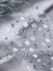 1pc Silver Foil Retro Butterfly Nail Art Stickers, Autumn & Winter Style Nail Art Accessories - Multicolor - View 3