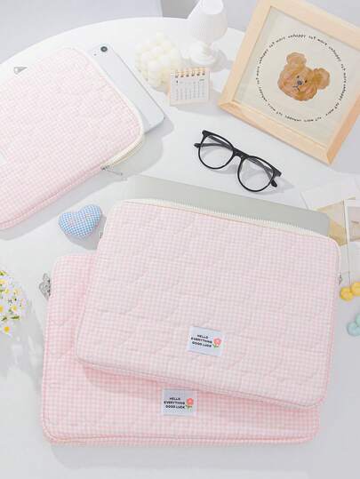 1 st hjärtformat quiltat ginghammönster fallskyddande praktisk laptopväska surfplatta stötsäker förvaringsväska för iPad 11-15 tum laptopfodral iPad-väska laptopväska laptopfodral multifunktionell förvaringsväska handhållen datorväska surfplatta förvaringsväska bärbar reseförvaringsväska innerväska studentväska arkivväska reseviktiga saker kryssningsviktiga saker studentbostadsnödvändigheter födelsedagspresenter brudtärnepresenter mammapresenter alla hjärtans dag-presenter lärarpresenter