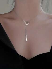 Adjustable Silver Circle & Bar Pendant Necklace, Minimalist Metal Design, Suitable For Daily Wear, Commute, Date, Party