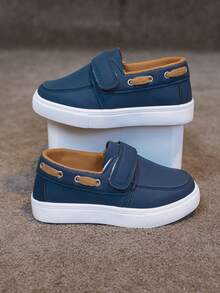 Kids' Hook And Loop Design Skateboard Shoes, Soft Sole Non-Slip Casual Sneakers For Outdoor Activities - Blue - View 8