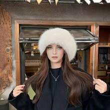 An Elegant White Knit Hat, Perfect For Winter Wear. Made Of Soft Fleece, It's Windproof And Warm. The Brimless Design Is Simple And Versatile, With An Elasticated Fit, Suitable For Matching Outfits, Photoshoots, Outdoor Activities, And More. A Party Hat, Valentine's Day Gift, Or Christmas Present. - 紫色 - 查看 9
