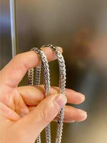 Fashionable Men's Stainless Steel Embossed Necklace, Hypoallergenic And Fade-Resistant, Men's Holiday Gift, Suitable For Casual Wear, Non-Fading Double-Sided Embossed Titanium Steel Cuban Link Chain, Fashionable Unisex Hip-Hop Style Flat Clavicle Chain