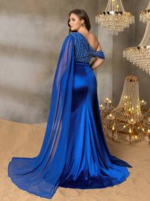 Faeriesty 大码女士不对称单肩晚礼服，饰以精致的珍珠和水晶装饰，薄纱拼接，高开衩设计，完美适用于盛大的新年除夕晚会、奢华的婚礼招待会、正式的节日舞会、享有盛誉的颁奖典礼和引人注目的红毯活动。 - 寶藍色 - 查看 4