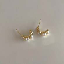 1对浪漫心形C形设计耳环，女士百搭款 - 金色 - 查看 3