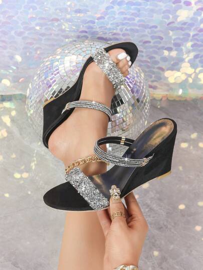 Sandale elegante la modă, pentru femei, cu toc înalt, elegante, pentru petreceri în aer liber, cu înălțime mai mare, casual, versatile, pentru primăvară/vară, argintii strălucitoare, cu strasuri, cu vârful deschis, cu bareta neagră, fără platformă