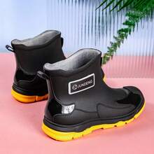 男女通用短款雨靴一双，高品质防滑防水橡胶靴，休闲经典踝靴，耐用雨鞋，适合工作、PVC材质的园艺鞋，也适合航海、钓鱼和露营等活动。 - 全黑色 - 查看 7