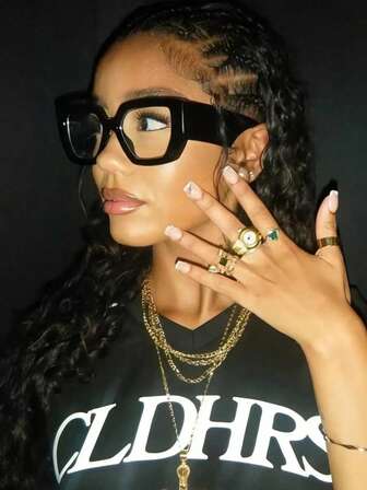 1 Pair Square Plastic Frame Transparent Lens Glasses, Unisex Classic Style, Suitable For Daily Life, Office, Reading, TV Watching, Gaming, Mobile Phone Decoration, Etc.